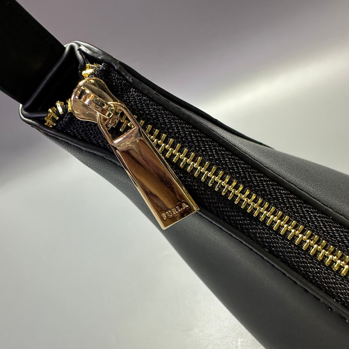 FURLA LADIES BAG